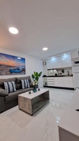 Piso en Venta en CP Fuengirola, Málaga photo 0