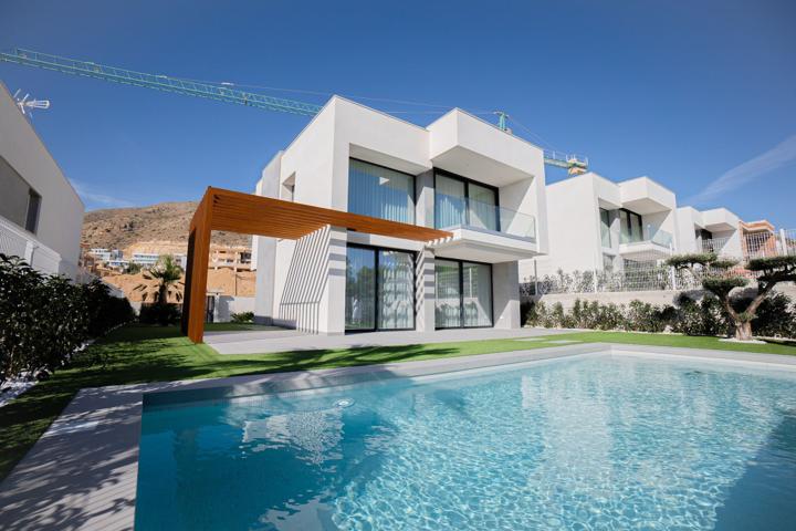 Villa En venta en Finestrat photo 0
