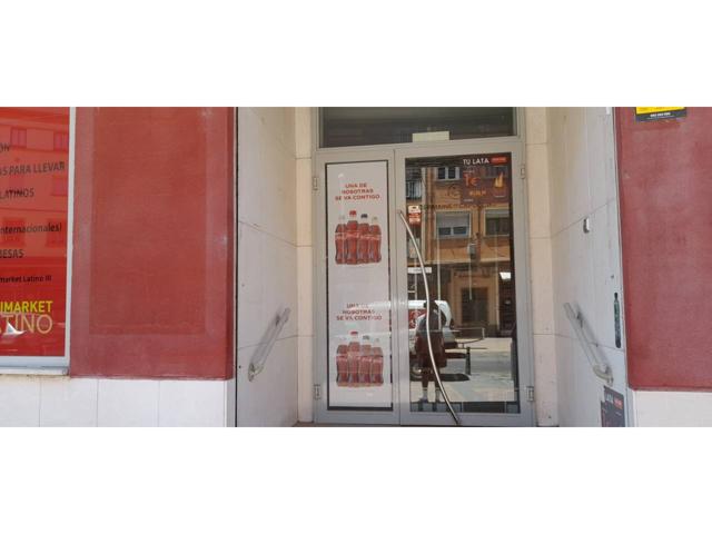 Amplio local comercial photo 0