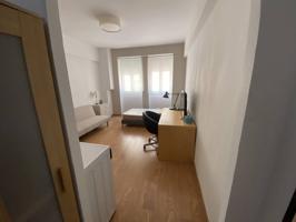 Estudio en alquiler en Centro photo 0
