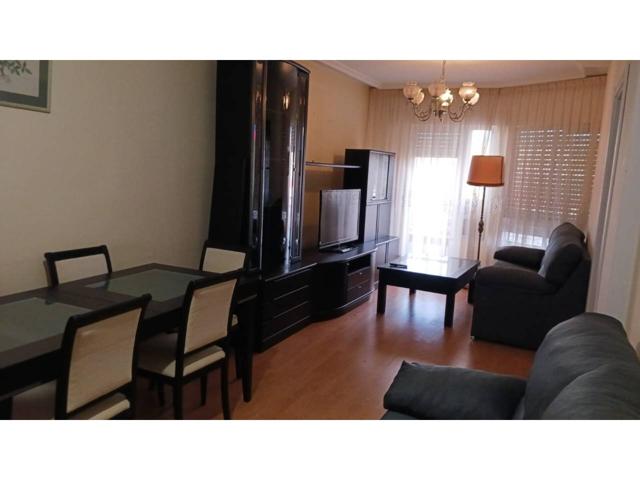 Piso de 4 dormitorios y dos baños photo 0