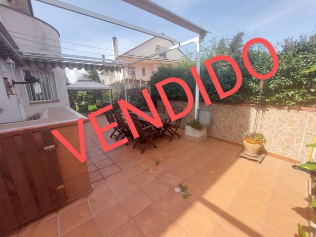 Chalet pareado en venta en El Señorío de Illescas photo 0