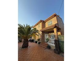 Chalet en venta en Urb. Calypo Casarrubios del Monte(45950) photo 0