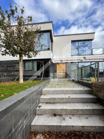 ESPECTACULAR CASA-CHALET DE DISEÑO CON VISTAS AL MAR EN LA ZONA DE RAXÓ (POIO, PONTEVEDRA) photo 0