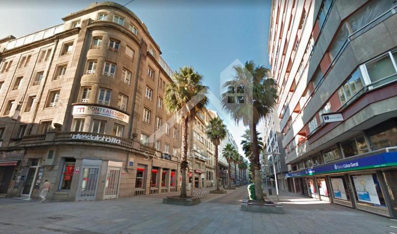 SE VENDE CÉNTRICO PISO DE CINCO HABITACIONES CON GARAJE EN GUTIÉRREZ MELLADO ZONA PEREGRINA Y PALMERAS photo 0