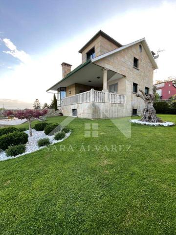 SE VENDE CASA O CHALET DE PIEDRA CON 5 HABITACIONES Y CON VISTAS A LA RIA PROXIMO A PONTEVEDRA photo 0