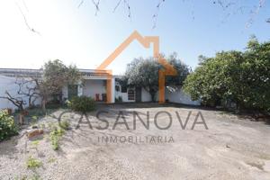 Casa de pueblo en venta en Tous. photo 0