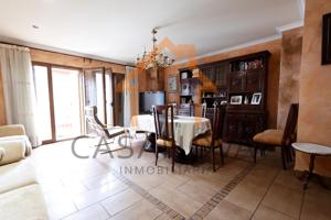 CASA DE 3 ALTURAS EN ALGEMESÍ photo 0