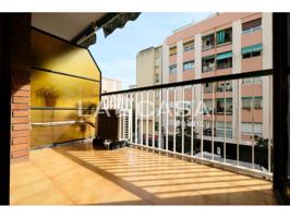 Piso en venta en Porta(08016) photo 0