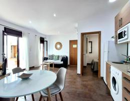 APARTAMENTO DE 1 DORMITORIOS EN PLENO CENTRO DE CONIL!!! photo 0