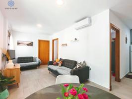 ¡Vivienda en pleno centro de Conil, a un paso de la playa Los Bateles! photo 0