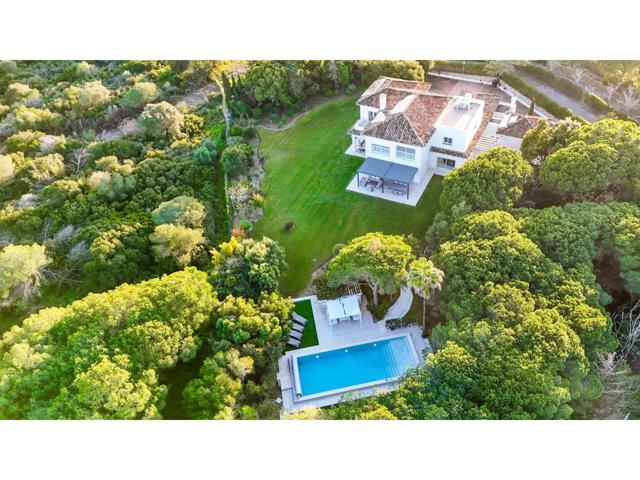 Exclusivo Refugio en una Villa Privada Exquisita photo 0