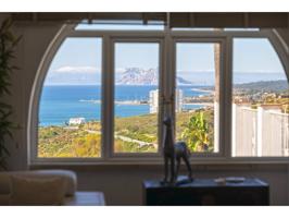 IMPRESIONANTE VILLA CON ESPECTACULARES VISTAS AL MAR photo 0