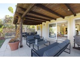 Impresionante Apartamento en planta baja en San Roque Club photo 0