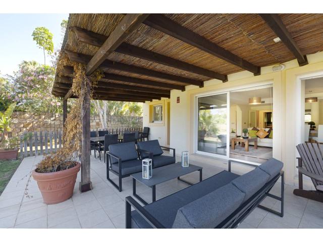 Impresionante Apartamento en planta baja en San Roque Club photo 0