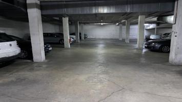 Plaza De Parking en venta en DOS HERMANAS de 20 m2 photo 0