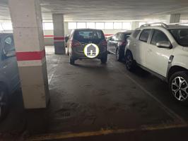 PARKING COMODA DE FACIL ACCESO BINGO CORNELLÀ photo 0