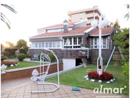 Chalet individual en zona playa photo 0