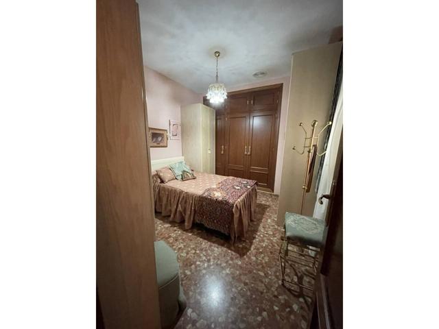 Venta de piso en Lucena photo 0