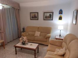 Piso en venta en Lucena photo 0