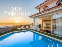 VILLA DE LUJO EN COSTA ADEJE - EL MADROÑAL photo 0