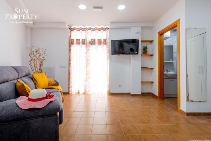 ESTUDIO EN ADEJE CASCO photo 0