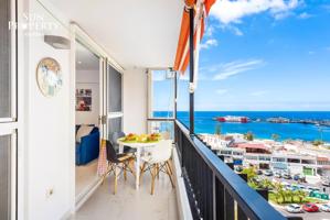 APARTAMENTO CON VISTAS AL MAR INCREÍBLES EN EL PASEO MARÍTIMO DE LOS CRISTIANOS photo 0