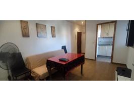 Piso en venta en Avd. de Cádiz photo 0