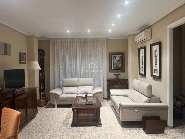 Piso en venta en Avda. Alemania - Italia, Villarreal photo 0