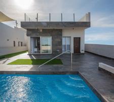 VILLA CONTEMPORANEA JUNTO A CAMPO DE GOLF photo 0