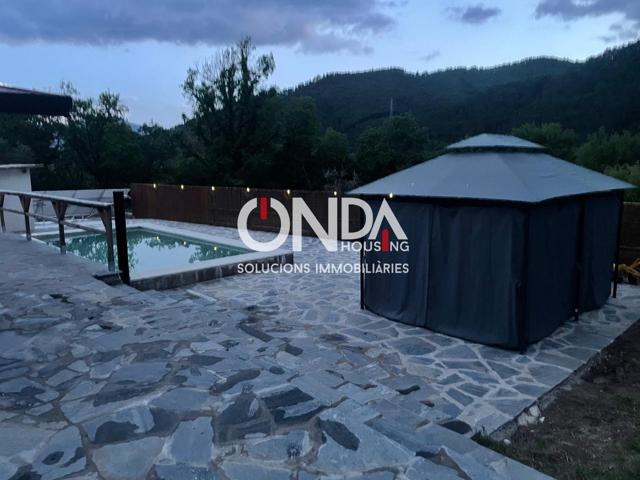 FINCA RÚSTICA CON PISCINA en La Pobla de Segur photo 0