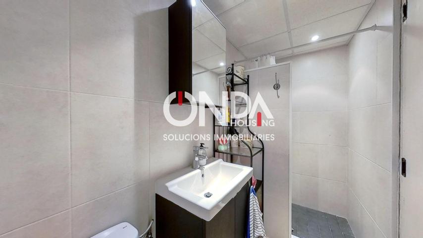 Casa de cuatro alturas en Camarasa photo 0