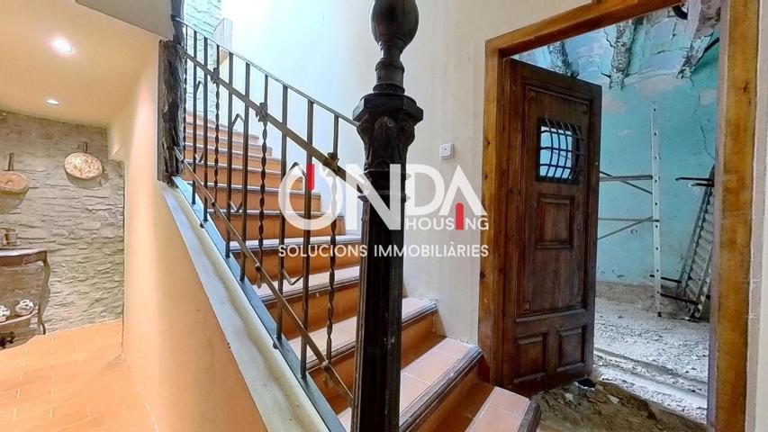 3 pisos a reformar más almacén y bodega en encantador pueblo de la Sierra del Montsec photo 0