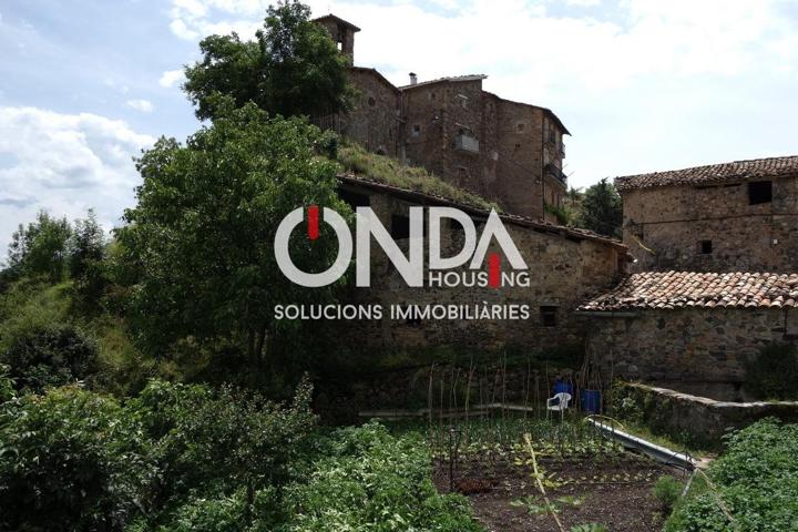 🏡 OPORTUNIDAD ÚNICA: CASA-ERA TRADICIONAL A REFORMAR CON TERRENO 🌳 photo 0