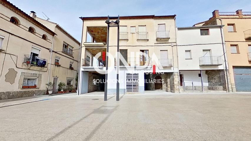 🏡 SE VENDE ESPECTACULAR CASA DE 575 M² EN EL CENTRO DE ISONA photo 0