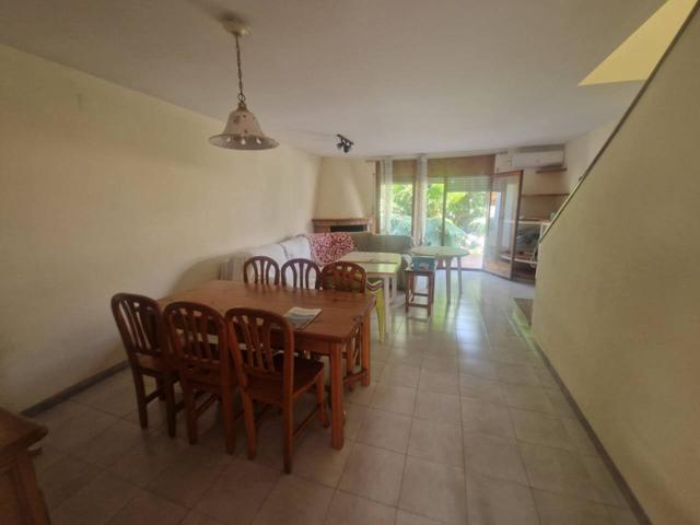 Venta de Chalet Adosado en La Ràpita photo 0