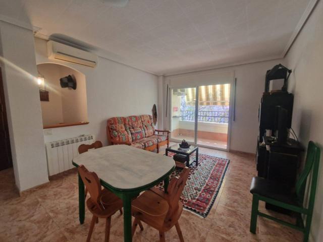 Piso en venta en Centre-Port Marítim photo 0