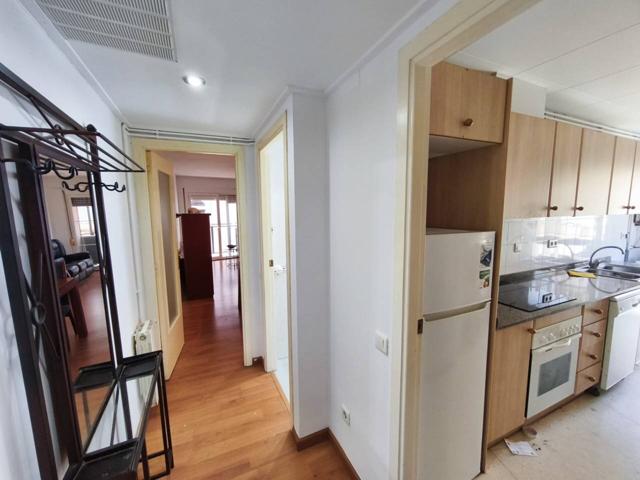 Piso en venta en Casc Antic photo 0