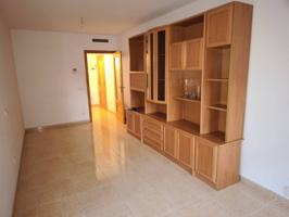 Venta de piso en Amposta photo 0