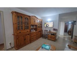 Piso en venta en El Maset photo 0