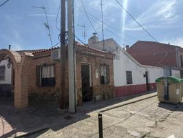 Casa en venta en Villamiel de Toledo photo 0