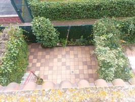 CHALET EN URBANIZACIÓN EN SAN ANDRÉS DEL RABANEDO photo 0