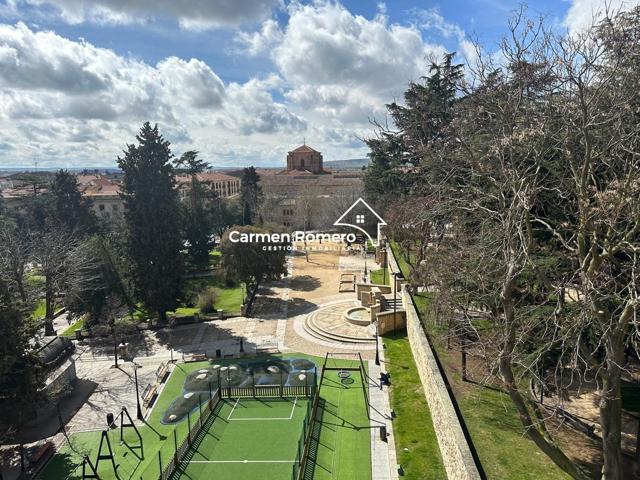 Piso en Paseo de Carmelitas, 117 m2 Plaza de garaje y fantásticas vistas. photo 0