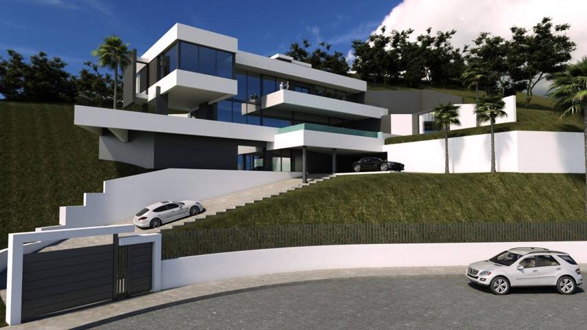 Terreno en venta con grandes vistas al mar en la Urb. Los Altos de Los Monteros, Marbella photo 0