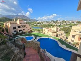 Exclusivo apartamento con vistas al mar en venta en Estepona Golf. Málaga photo 0