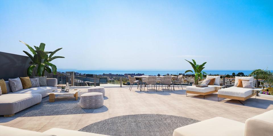 Espectacular apartamento con solárium y vistas en Venta en Estepona. Málaga photo 0