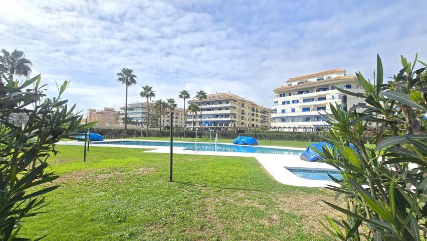 Estupendo apartamento con acceso al Paseo Marítimo en Sabinillas, Manilva. Málaga photo 0