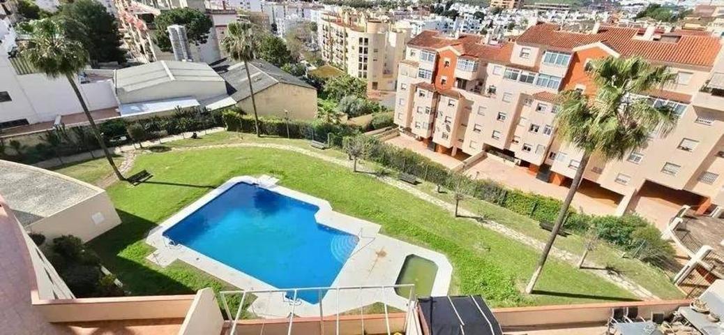 Exclusivo Apartamento con Vistas Panorámicas al Mar en venta en La Reserva de Estepona photo 0