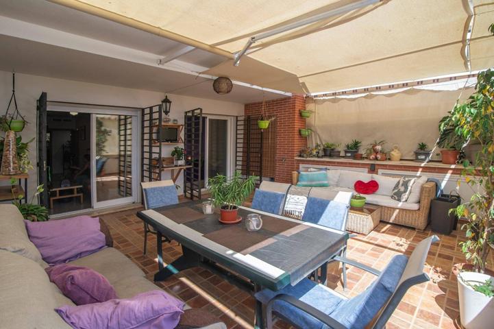 Exclusivo Bajo con terraza en la urbanización Montemayor, Estepona photo 0