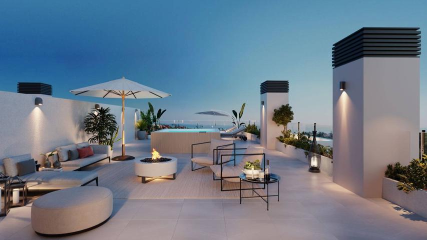 Ático de lujo en Estepona con terraza panorámica de 190 m² en urbanización exclusiva photo 0